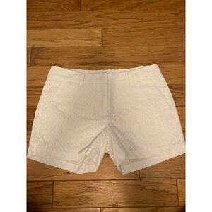 Garnet Hill, women's white eyelet lined, cotton shorts size 4